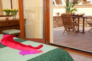 Gallery image of Mylos Hotel Apartments in Plataniás