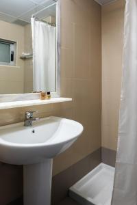 Koupelna v ubytování Hotel Galaxias