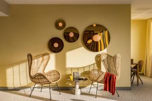 Posezení v ubytování OKKO Hotels Nice Aéroport