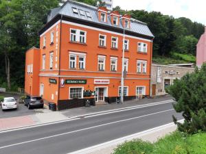 Zgradba, v kateri se nahaja hotel