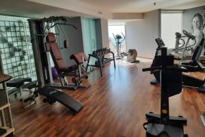 תמונה מהגלריה של Suites del Mar by Melia באליקנטה