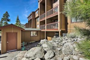 Gallery image of Heavenly Resort Gem in Stateline - 1 Mi to Skiing! in Stateline