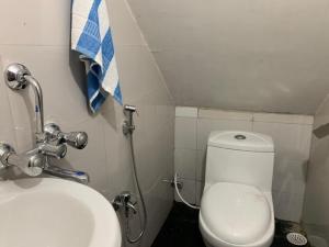 Ένα μπάνιο στο GIRIN Homestay