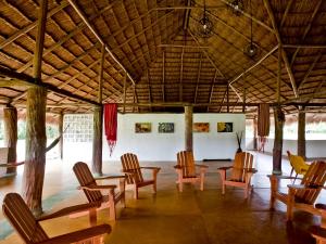 Χώρος καθιστικού στο Hotel Cinaruco Caney