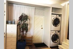 伯克利Elegant Spacious Private Studio ~ Upscale Berkeley的相册照片