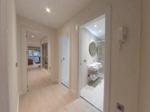 Kúpeľňa v ubytovaní Apartamentos Palacio de Yolanda