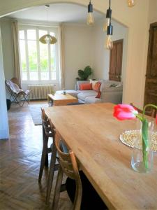 Χώρος καθιστικού στο Charmante maison bourguignonne avec grand jardin et parking