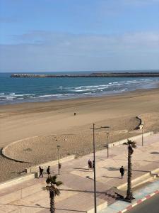 盖尼特拉Appartement a Mehdia avec vue sur la plage的相册照片