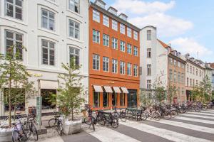 Gallery image of Sanders Regent - Treasured Three-Bedroom Apartment Near Central Square in Copenhagen