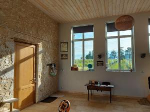 Fotografie z fotogalerie ubytování Ancienne école de Colombier v destinaci Colombier