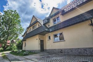 Budova, v ktorej sa apartmán nachádza