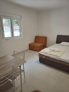 Χώρος καθιστικού στο Bay Leaf Apartments
