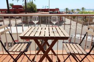 Gallery image of Global Properties, Apartamento en primera linea, playa Puerto de Sagunto in Puerto de Sagunto