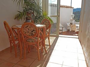 Posedenie v ubytovaní Charming house ideal for couples and young familie + 23 fotografií