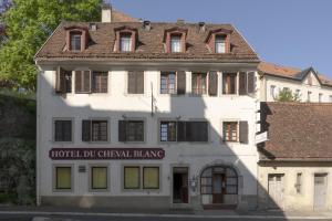 Photo de la galerie de l'établissement Hôtel du Cheval-Blanc, à La Chaux-de-Fonds