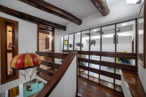 Foto dalla galleria di Riviera House Apartment Sea View group and family By HouseinNaples a Napoli