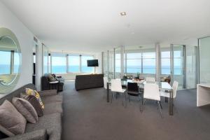 Gallery image of Deluxe Private Apartment in Surfers Paradise in Gold Coast