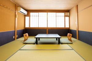 Posezení v ubytování Yamadaya Ryokan