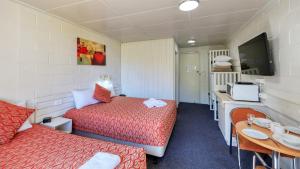 Μια τηλεόραση ή/και κέντρο ψυχαγωγίας στο Motel Carnarvon