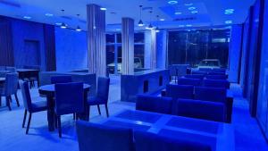 Royal Land Deluxe Suites رويال لاند للأجنحة الفاخرة的休息区