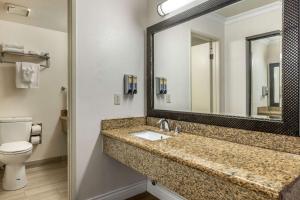 Best Western Plus South Bay Hotel