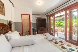 Posezení v ubytování Pondok Taksu Bali