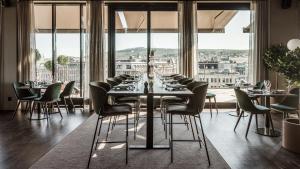 Clarion Hotel Sundsvall餐厅或其他用餐的地方