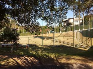 Tiện nghi tennis/bóng quần (squash) tại Piemonte Flat Serra Negra SP