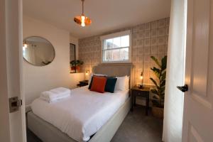 Gallery image of Contemporary Apartment on the Historic Rows in Chester
