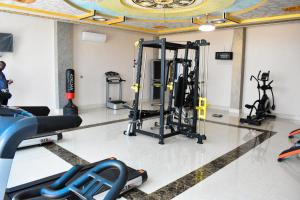 
The fitness center and/or fitness facilities at SAMI HOTEL
