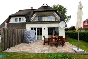 Το κτήριο όπου στεγάζεται  η παραθεριστική κατοικία