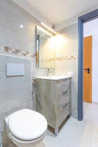 A bathroom at CASA GIAN Még 11 kép