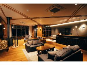 Lobby o reception area sa HOTEL KARUIZAWA CROSS - Vacation STAY 56456v