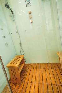 Ett badrum på "Villa Anker" 1 Etage - links