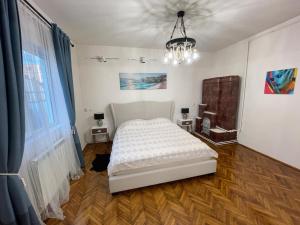 Postel nebo postele na pokoji v ubytování Premier rooms