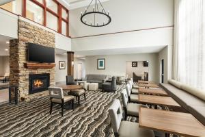 Imagen de la galería de Staybridge Suites Of Durham - Chapel Hill - RTP, an IHG Hotel, en Durham