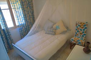 Giường trong phòng chung tại Villa Pescadors 3HB 5 MIN al mar & auto check in