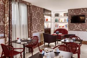 Posezení v ubytování Hotel Nuovo Teson