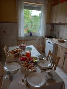 Fotografie z fotogalerie ubytování Fancsika Vendégház v destinaci Debrecín + 40 fotografií