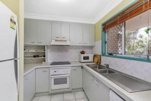 Η κουζίνα ή μικρή κουζίνα στο Myralla