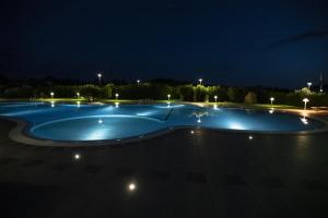 The swimming pool at or close to Le Vanille