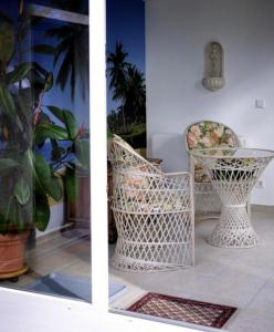 A balcony or terrace at La Vida Suite