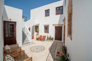 Afbeelding uit fotogalerij van Elegant-Lindian Villa Marietta in Lindos