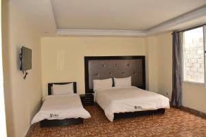 Gallery image of Iconic Hotel & Restaurant in Naran