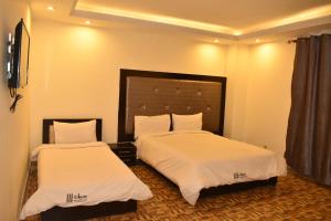 Gallery image of Iconic Hotel & Restaurant in Naran +16 photos