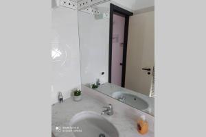 Phòng tắm tại Casa Riccò di Cinzia e Samuele
