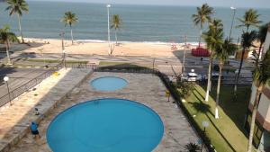 Uma vista do mar tirada do apartamento