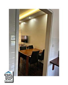 Μια τηλεόραση ή/και κέντρο ψυχαγωγίας στο TD Guest House 4 Plus