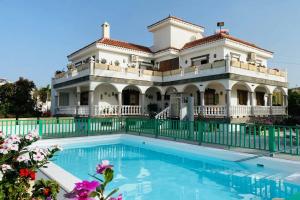 Gallery image of 2 Apartments with private pool at Villa Diaz Aleman in Salobre