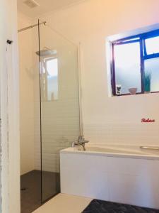 Et badeværelse på Villa V